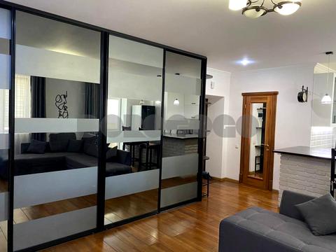 квартира за адресою Боголюбова вул., 12