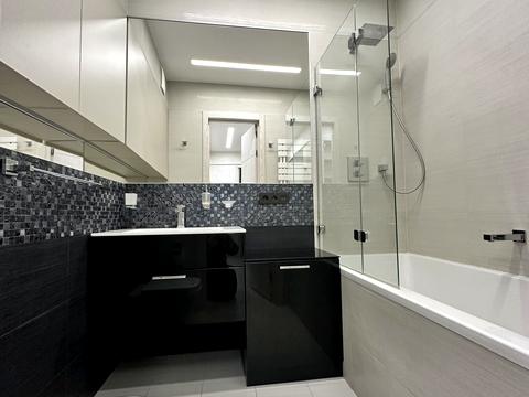 квартира по адресу Болсуновская ул. (Сергея Струтинского), 2