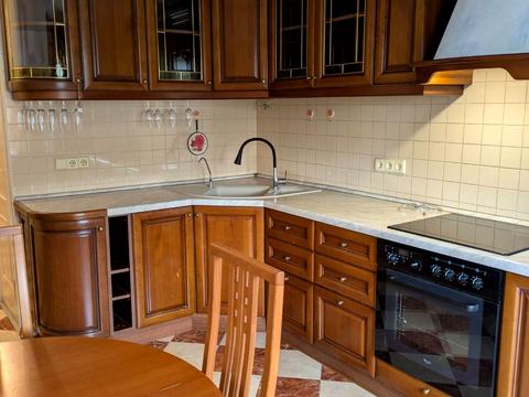 квартира за адресою Байди-Вишневецького вул. (Осиповського), 3