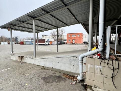 комерційна за адресою Стартова вул., 32