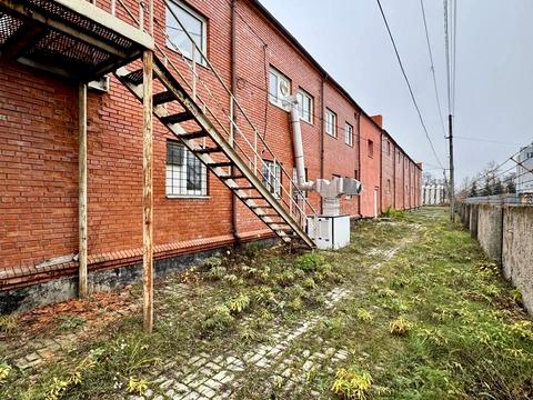 комерційна за адресою Стартова вул., 32