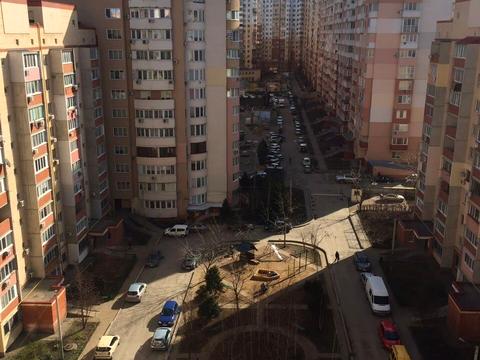 квартира за адресою Райдужний масив вул., 4