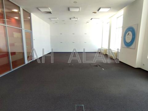 комерційна за адресою Миколи Грінченка вул., 4В