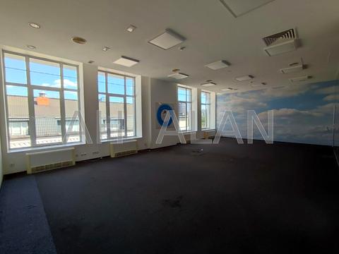 комерційна за адресою Миколи Грінченка вул., 4В