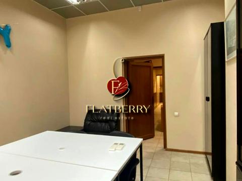 комерційна за адресою Богдана Хмельницького вул., 57