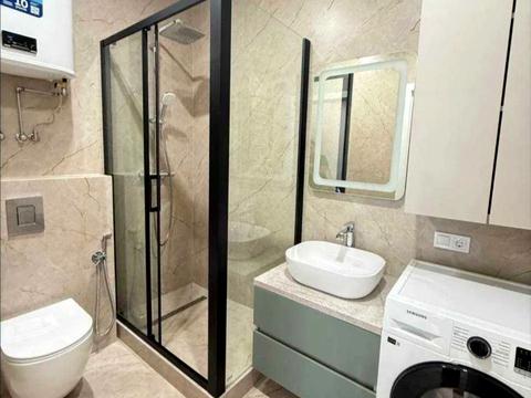 квартира за адресою Краснова вул., 1-В