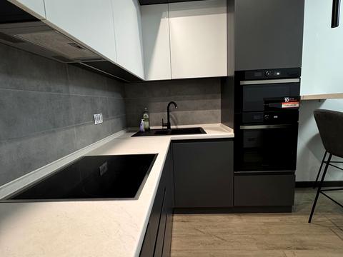 квартира за адресою Драгоманова вул., 10