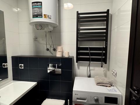 квартира за адресою Драгоманова вул., 10