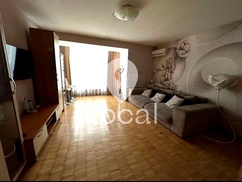 квартира за адресою Ялтинська вул., 5-Б