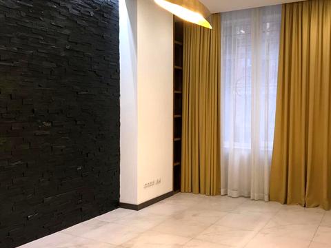 комерційна за адресою Полтавська вул., 10