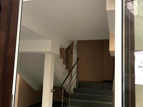 комерційна за адресою Полтавська вул., 10