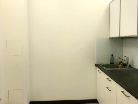 комерційна за адресою Полтавська вул., 10