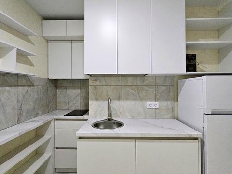 квартира за адресою Олега Мудрака вул. (Генерала Наумова), 1-Б