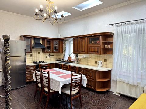 будинок за адресою Олексія Вадатурського вул. (Маршала Малиновського), 56