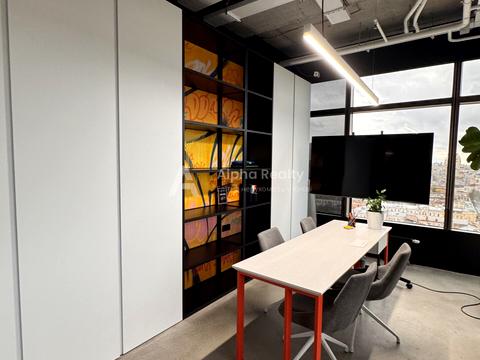 коммерческая по адресу Богдана Хмельницкого ул., 19-21