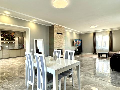 будинок за адресою Дмитра Павличка вул., 4