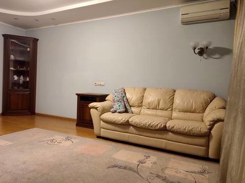 квартира за адресою Саперно-Слобідська вул., 10