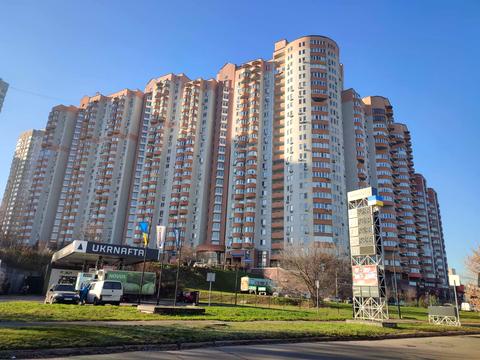 квартира за адресою Саперно-Слобідська вул., 10