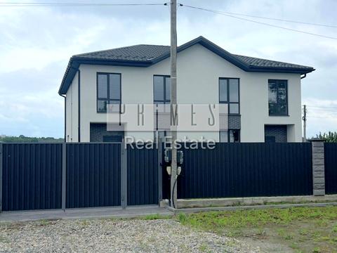 будинок за адресою Павла Тичини вул.