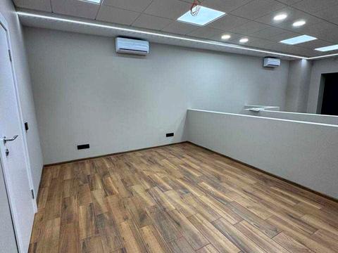 коммерческая по адресу Ивана Мазепы ул. (Январского Восстания), 10-3