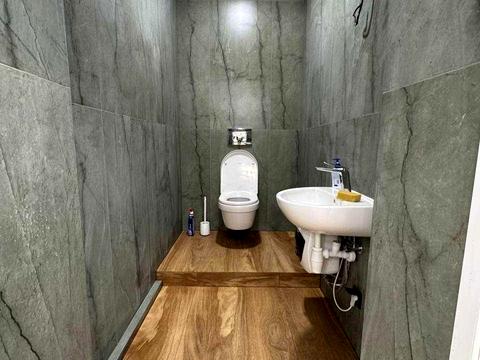 коммерческая по адресу Ивана Мазепы ул. (Январского Восстания), 10-3