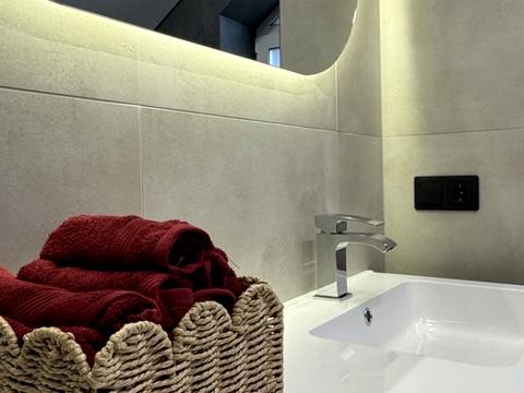 будинок за адресою Леонтовича вул.