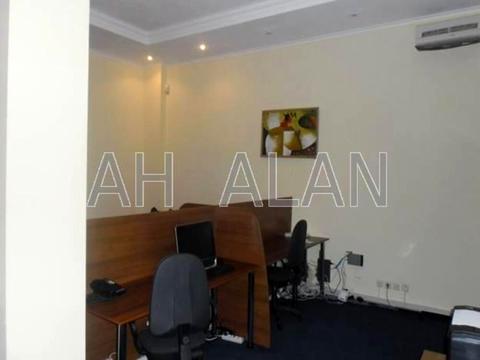 комерційна за адресою Богдана Хмельницького вул., 42