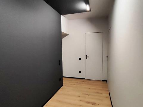 квартира по адресу Возрождения просп., 49