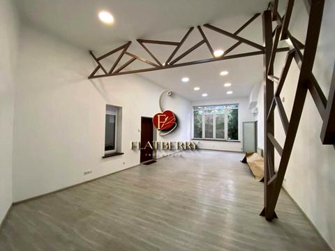 комерційна за адресою Редутна вул., 58