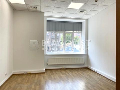 комерційна за адресою Богдана Хмельницького вул., 52а