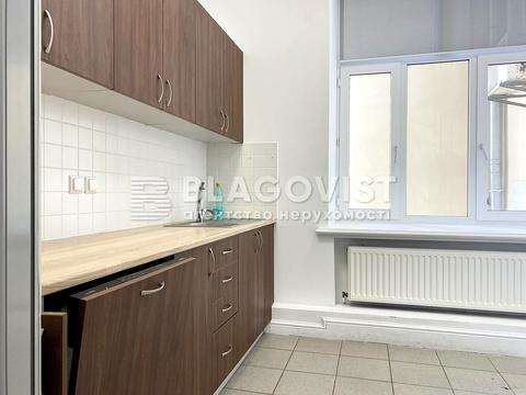 комерційна за адресою Богдана Хмельницького вул., 52а