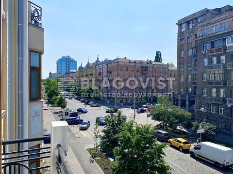 комерційна за адресою Богдана Хмельницького вул., 52а