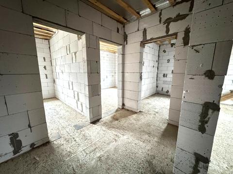 дом по адресу пгт. Ворзель, успішна