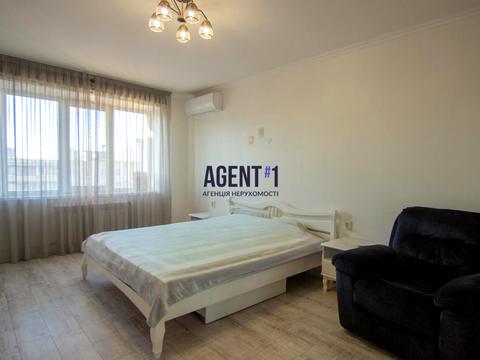 квартира за адресою Академіка Кіпріанова вул., 4