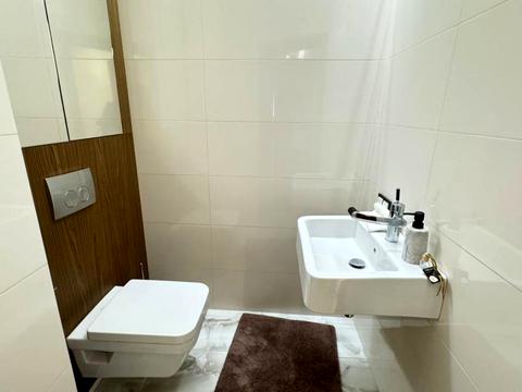 квартира за адресою Андрія Верхогляда вул. (Михайла Драгомирова), 11