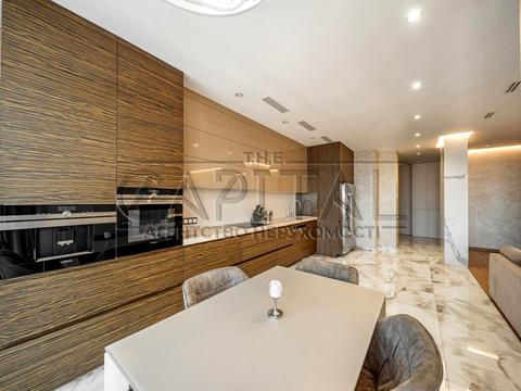 квартира за адресою Андрія Верхогляда вул. (Михайла Драгомирова), 11