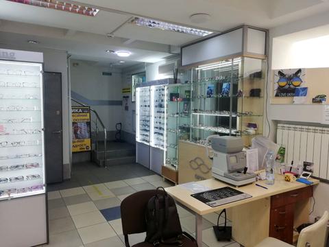 комерційна за адресою Бессарабська пл., 5