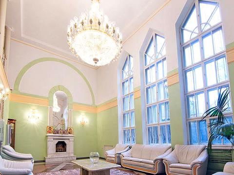 коммерческая по адресу Дмитриевская ул. (Дмитрия Донского), 6