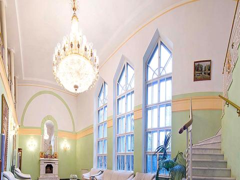 коммерческая по адресу Дмитриевская ул. (Дмитрия Донского), 6