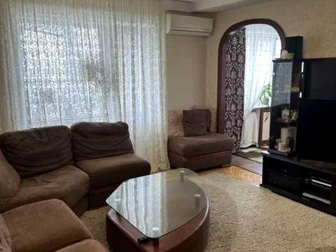 квартира за адресою Русанівська набережна вул., 8/1