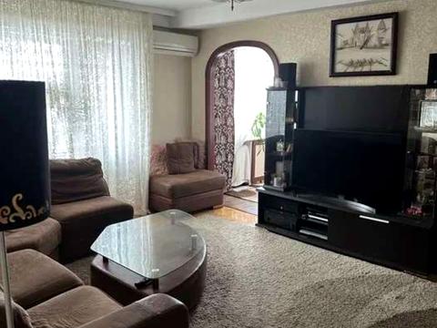 квартира за адресою Русанівська набережна вул., 8/1