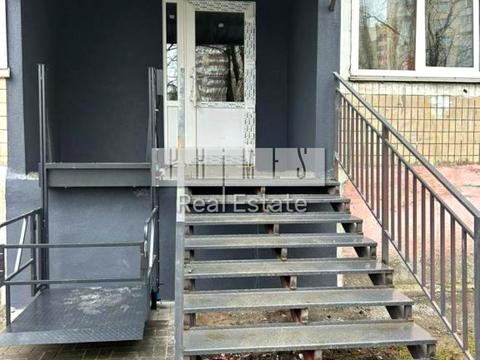 коммерческая по адресу Николая Руденко бульв. (Кольцова), 15