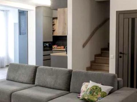 квартира по адресу Героев Небесной Сотни просп., 28