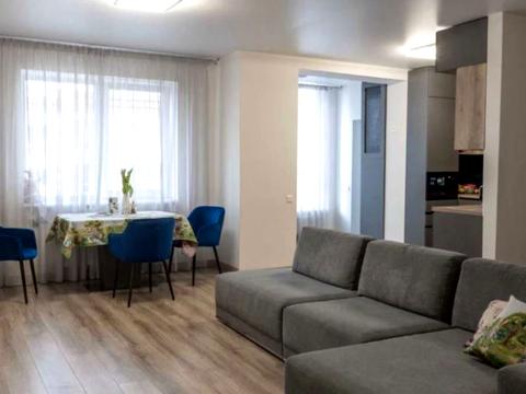 квартира по адресу Героев Небесной Сотни просп., 28