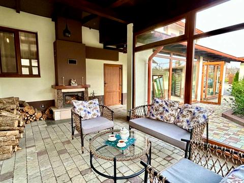 будинок за адресою  Берегове, Грабовського вул., 66