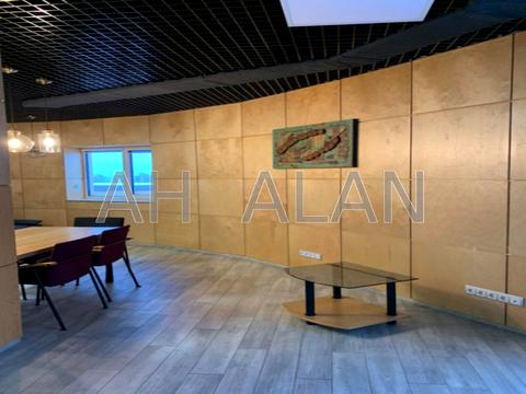 комерційна за адресою Володимира Івасюка просп. (Героїв Сталінграду), 12-Є