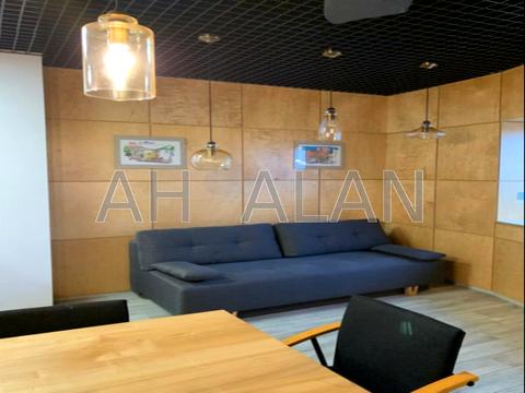 комерційна за адресою Володимира Івасюка просп. (Героїв Сталінграду), 12-Є