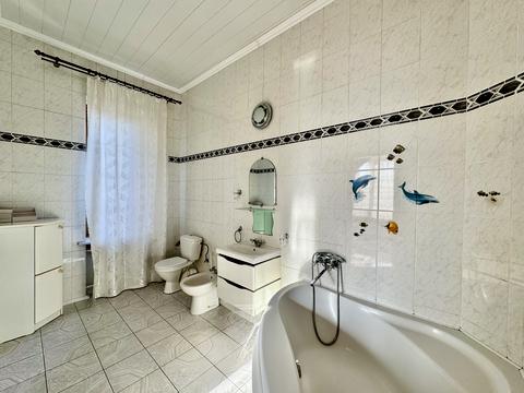 будинок за адресою Зоряний пров., 9/2