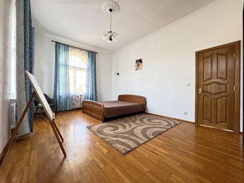 будинок за адресою Зоряний пров., 9/2