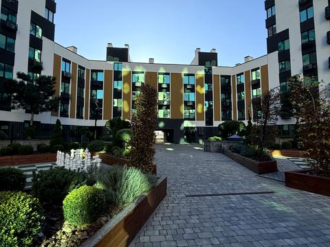 квартира за адресою Героїв Небесної Сотні просп., 20/10